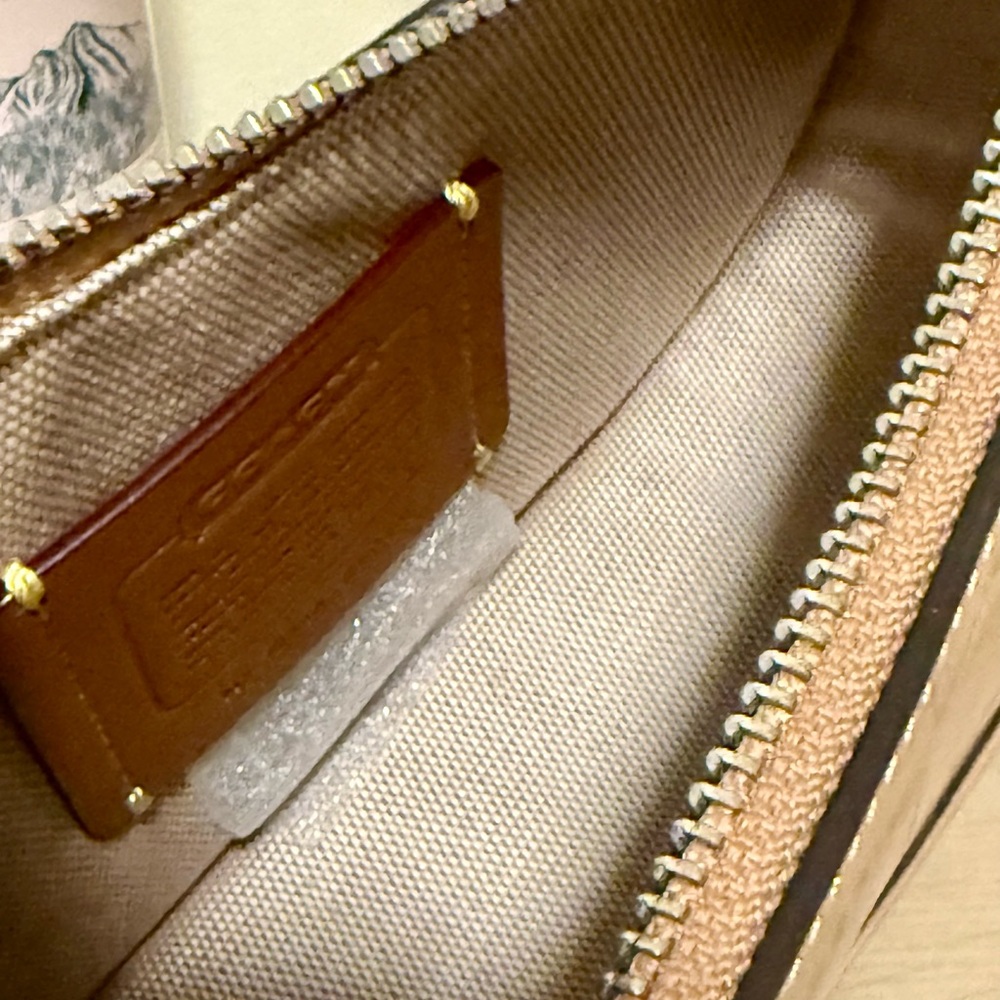 Coach Bag NWOT - Picture 3 of 5